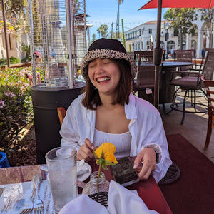 Meet your Posher, Lea mari